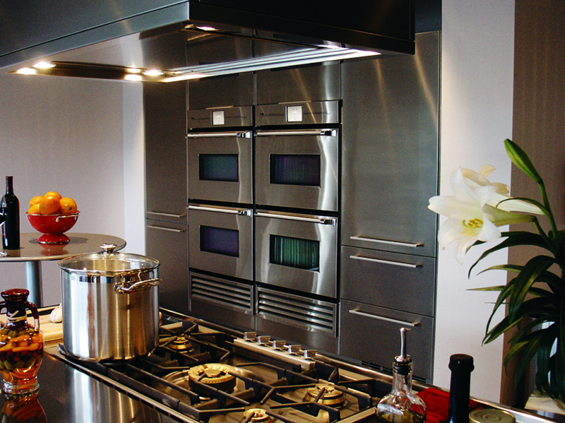 A modern kitchen boasts the Intelligent Oven