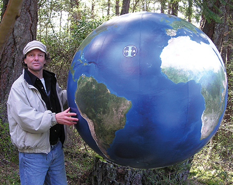 Eric Morris, founder of Orbis World Globes