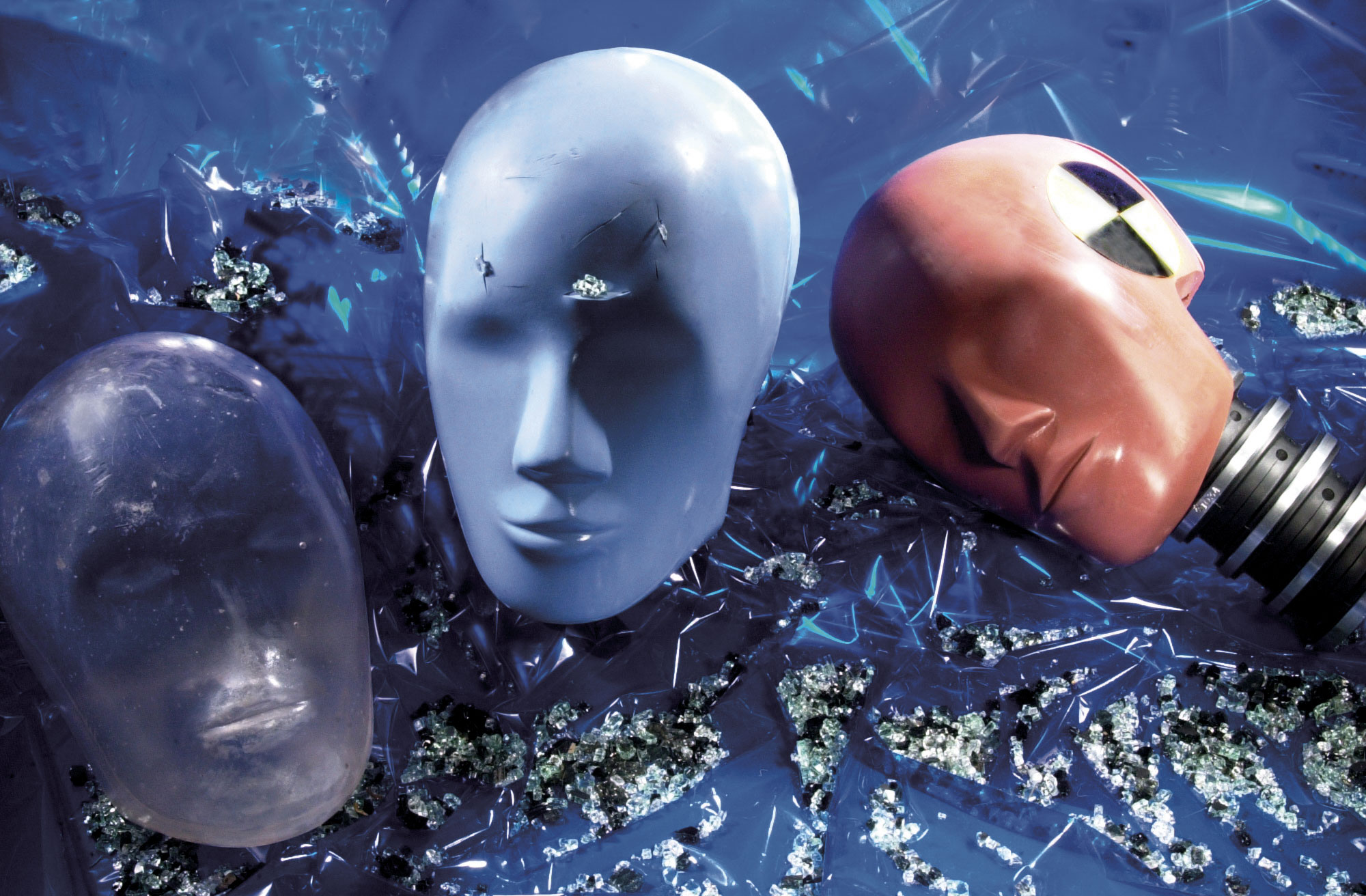 Effects of kibbled windshield glass on Laceration Mask