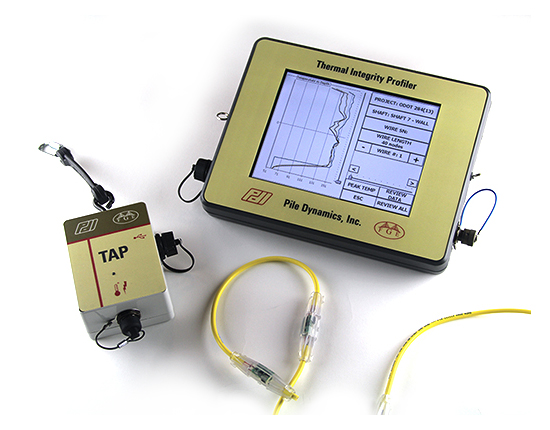 Digital monitor for reading thermal data from sensors