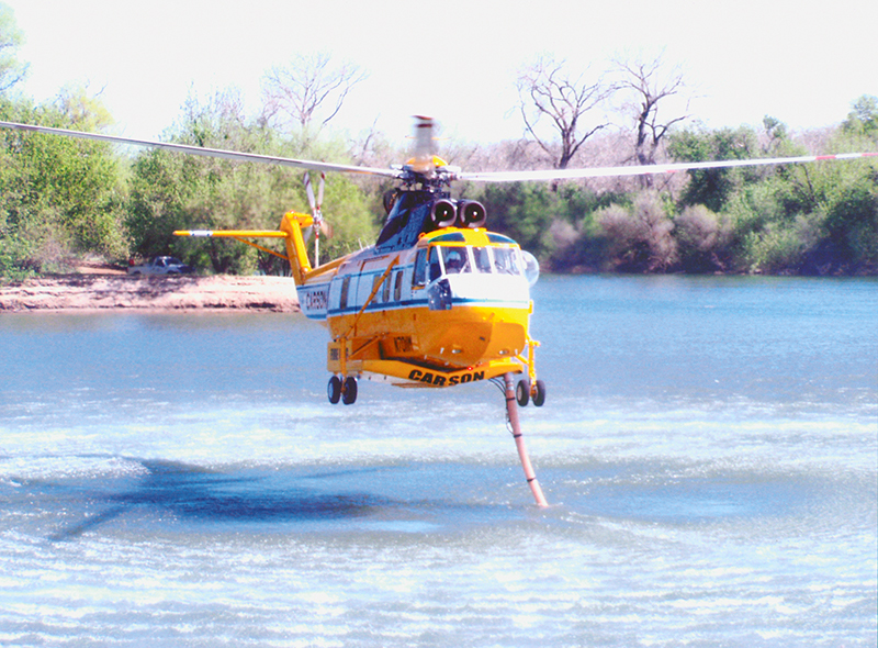 Carson Sikorsky S-61 heavy-lift helicopter drawing water