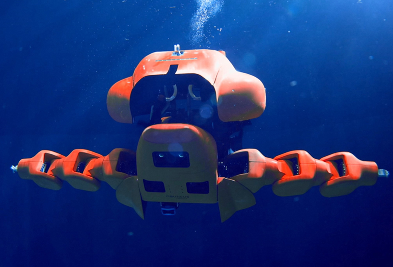 Aquanaut robot swimming