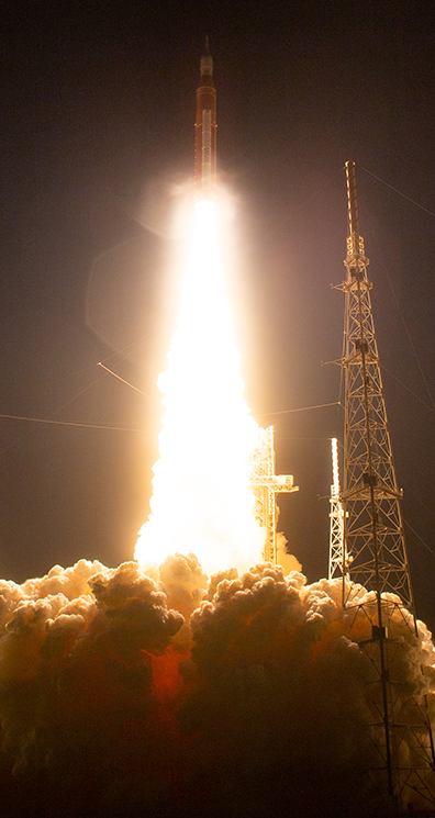 Launch of the Artemis I flight test in 2022